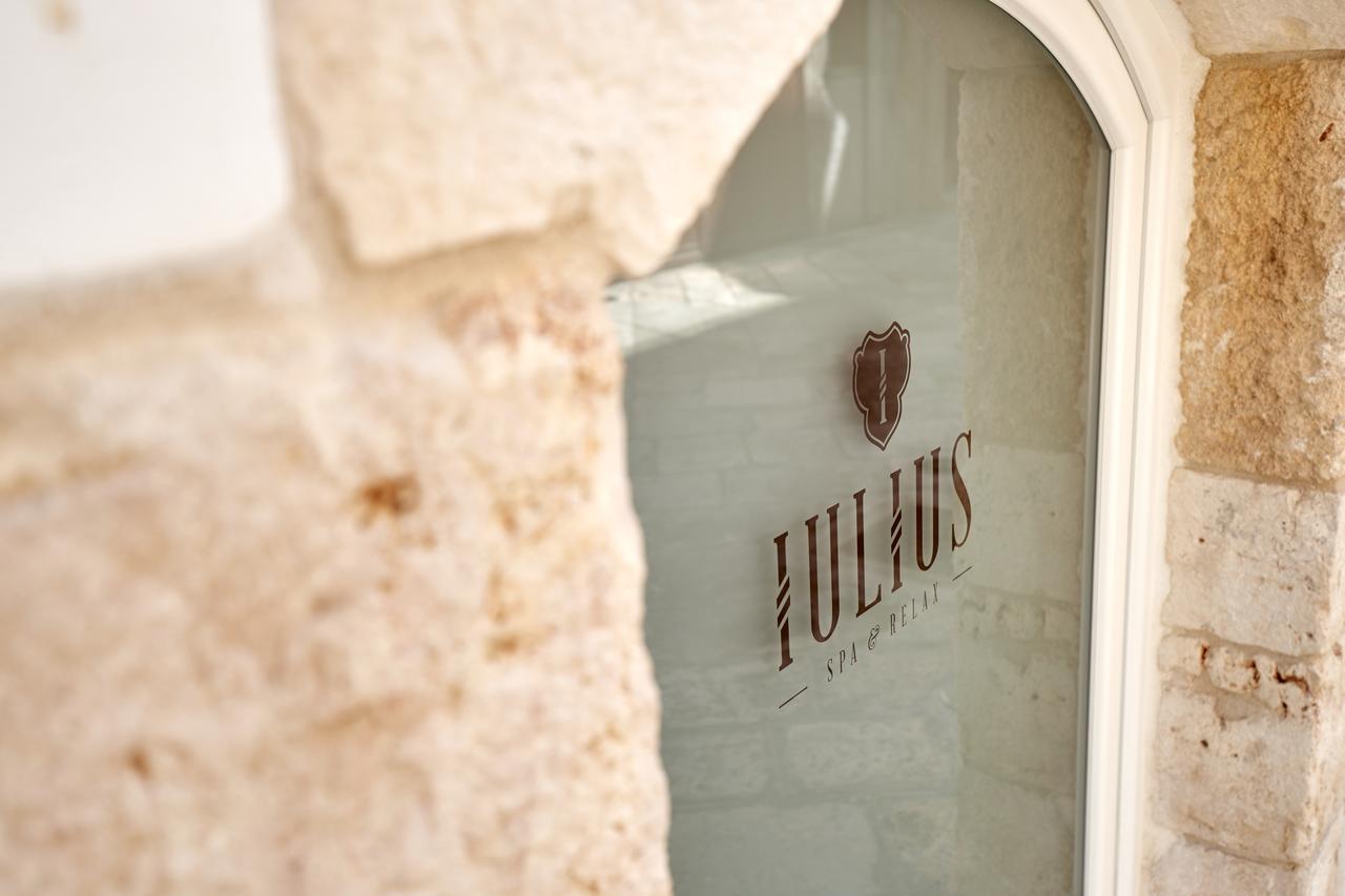 كونفيرسانو Iulius Suite & Spa المظهر الخارجي الصورة